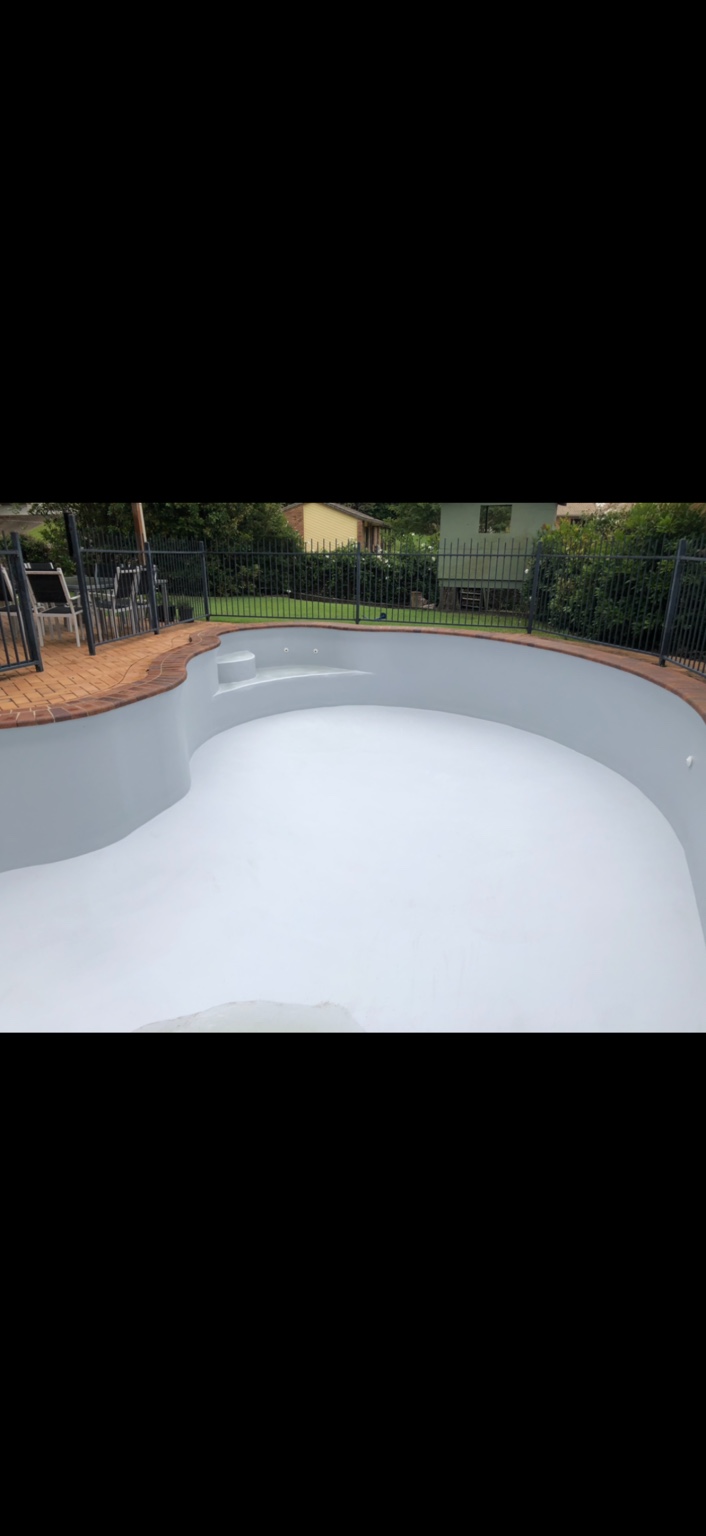 Light coloured fibreglass pool interior